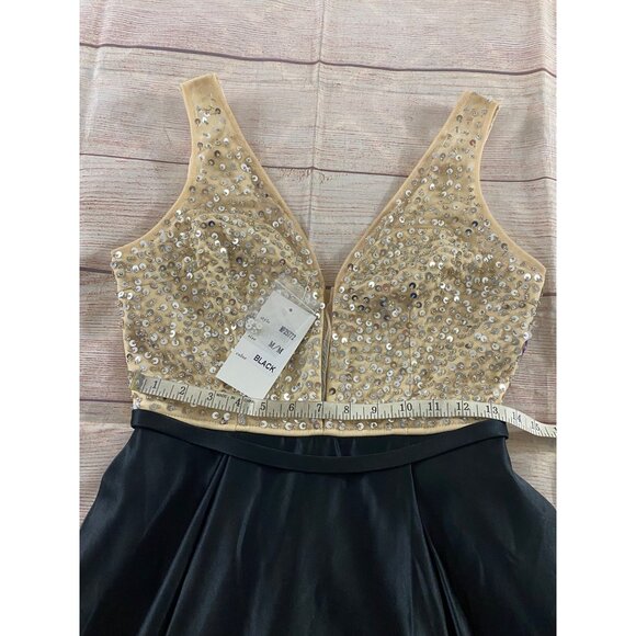 NWT Maniju Women's Black Sequin Formal Gown - Medium - Picture 8 of 15
